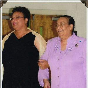 Meet your Posher, Linda